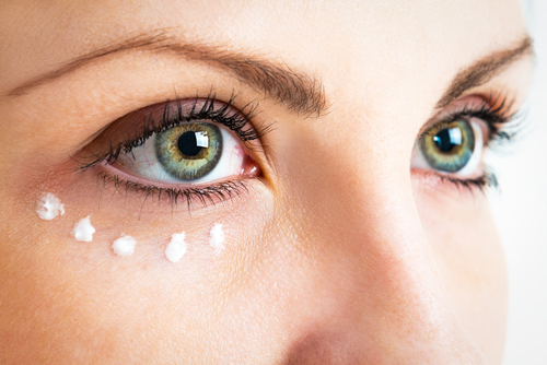 Anti-Aging & Whitening Eye Contour cream